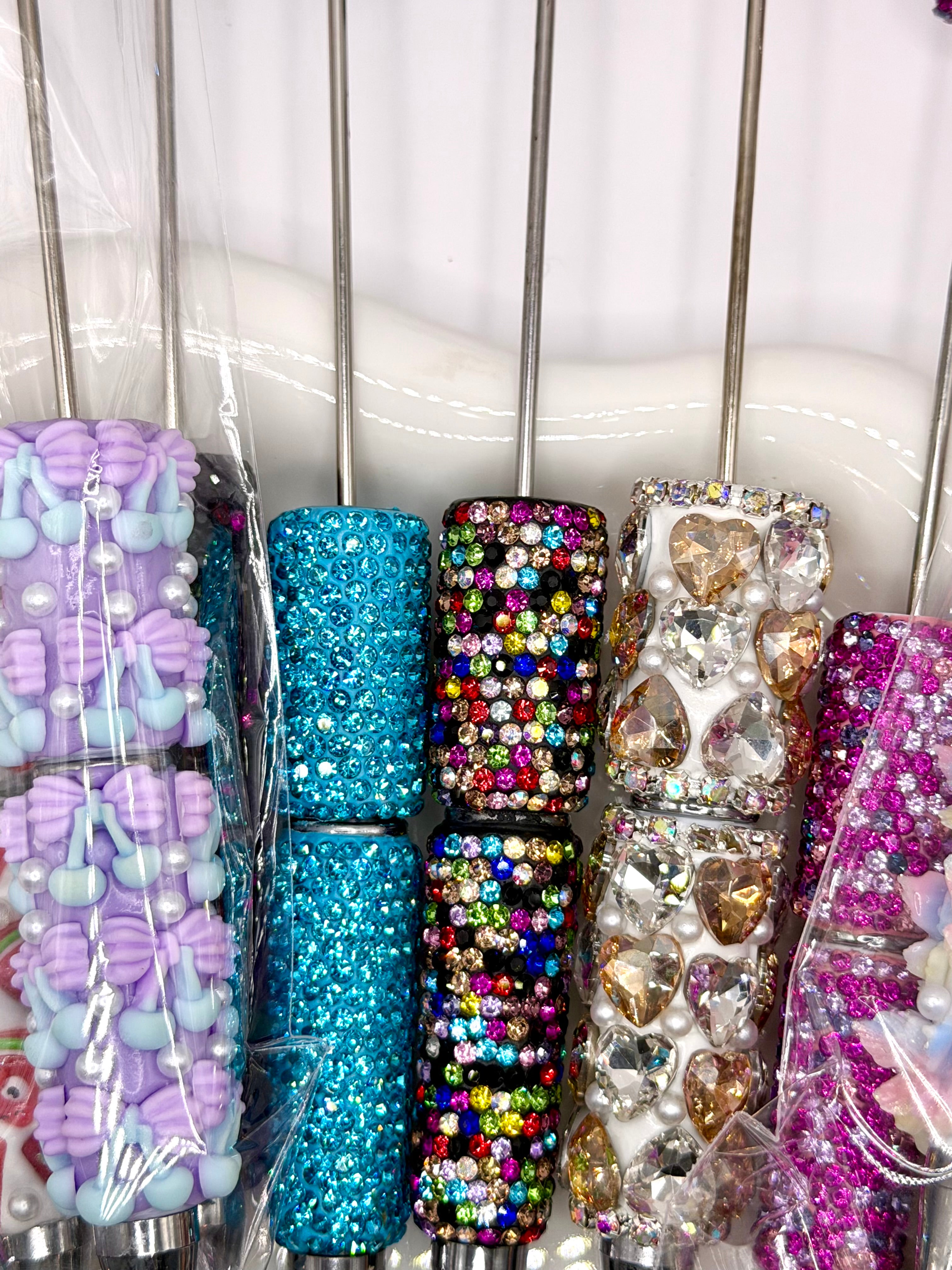 Fancy Beadable Pens for DIY Beads and Beading Projects - Full Rhinestone & Full Charms Designs Beadable Pens Kit DIY Jewelry and Accessories Kit