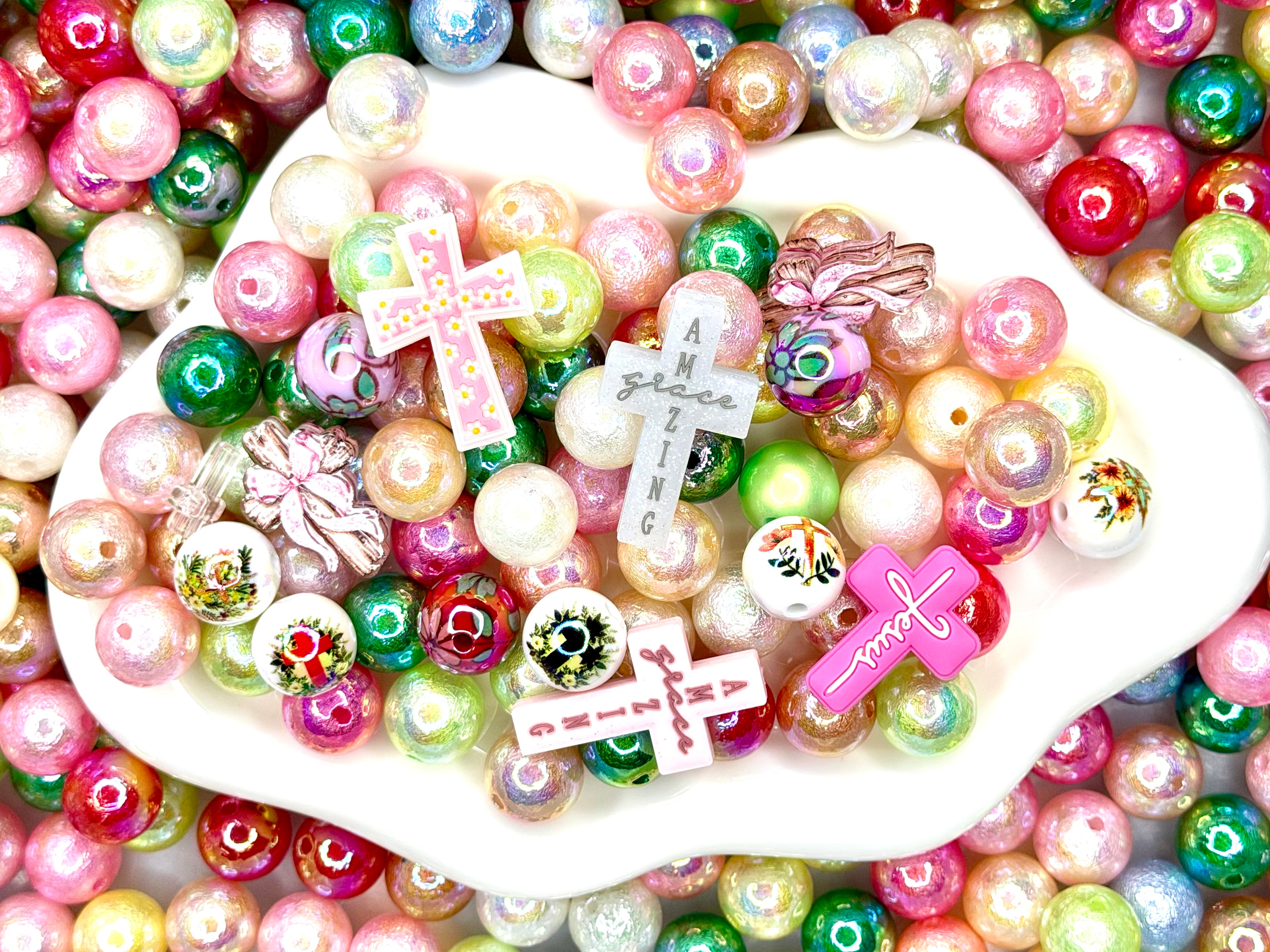 Resin & Acrylic Beads and Charms Mixes for DIY Pens Keychains & Phone Chains